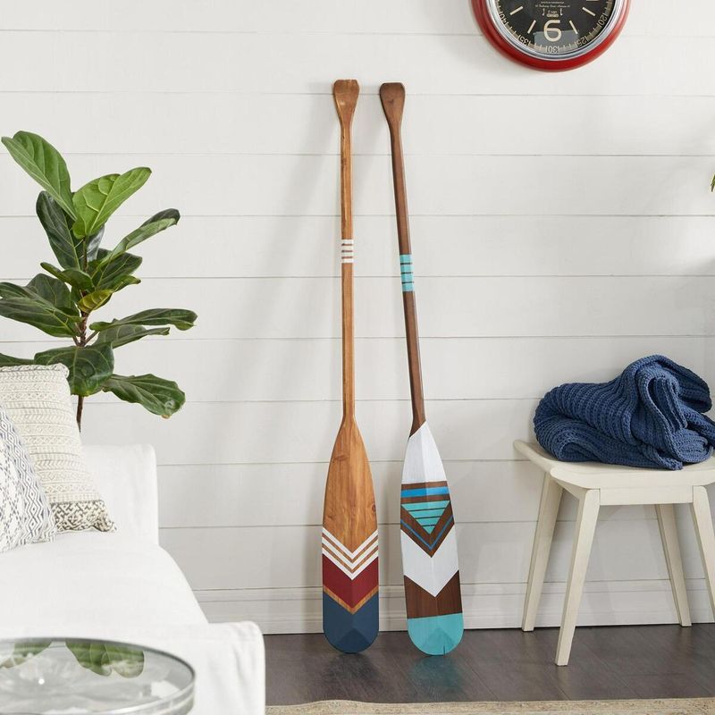 Oar and Paddle Décor