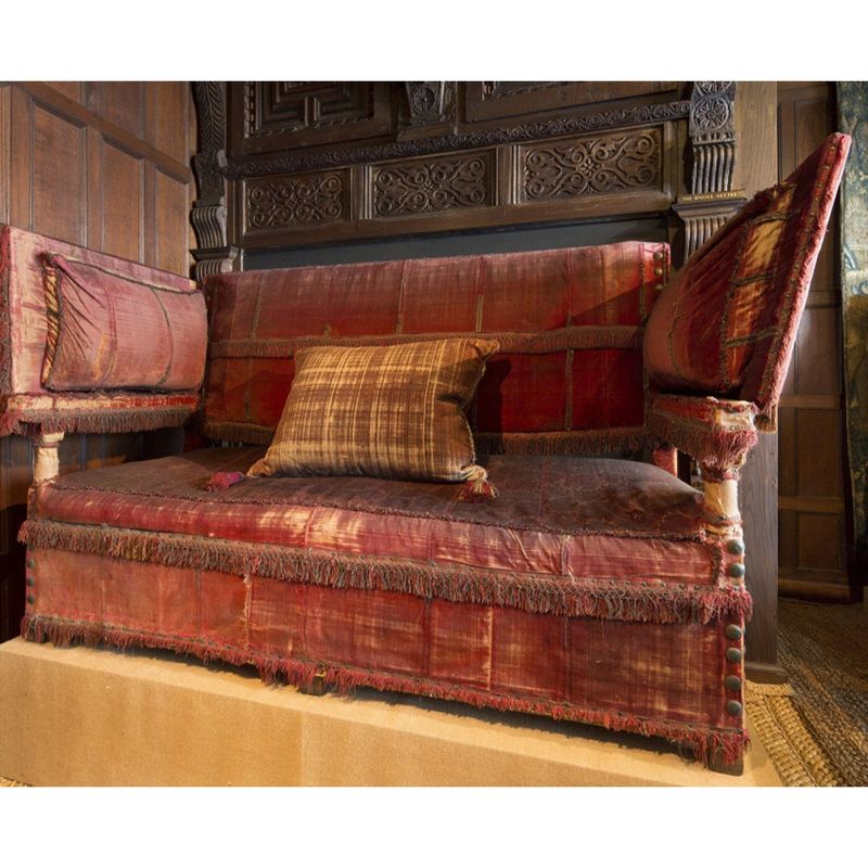 Knole Sofa