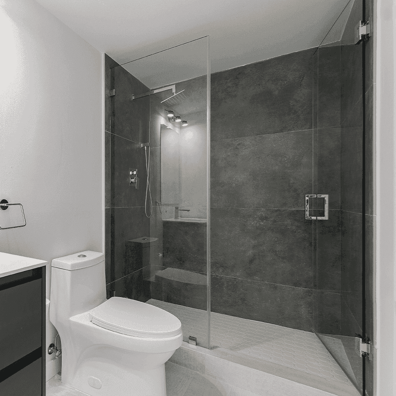 Shower Curtains That Shrink Visual Space