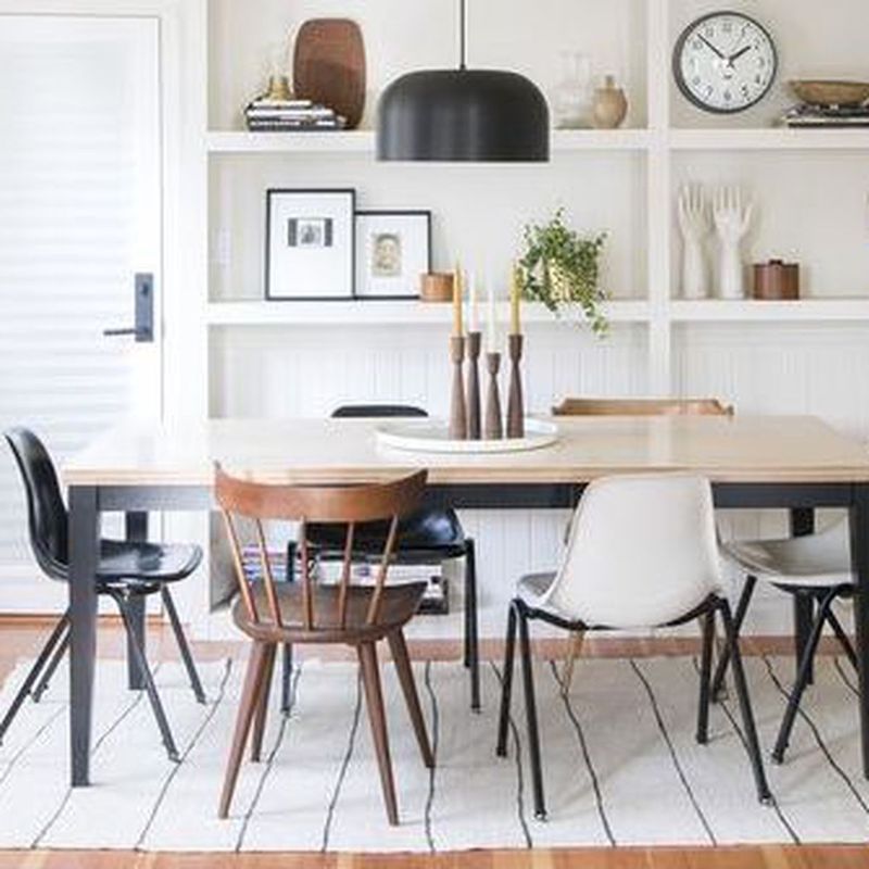 Mismatched Dining Chairs That Still Harmonize