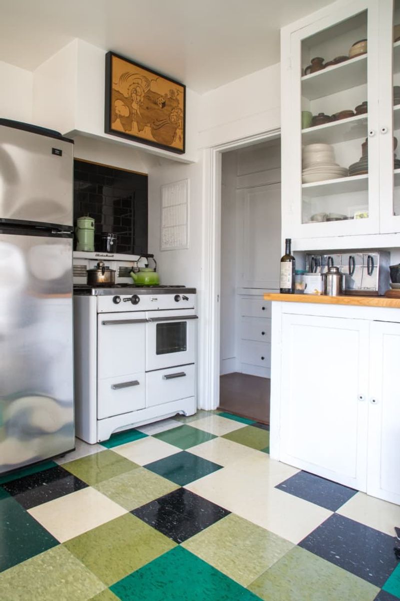 Linoleum Flooring Gets an Eco-Friendly Rebrand