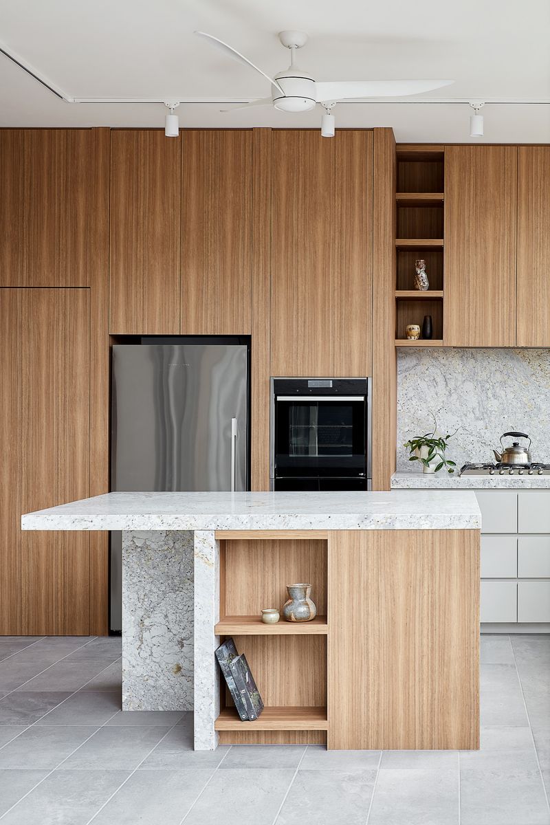 Appliance-Housing Mini Island