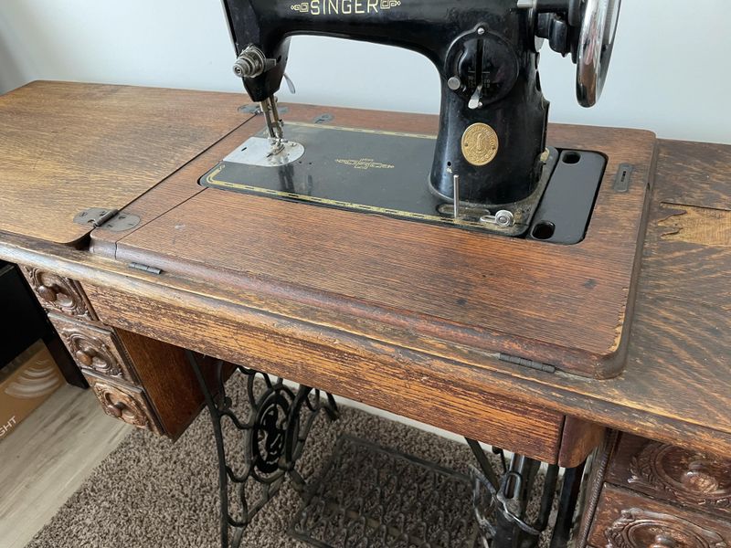 Sewing Machine Tables