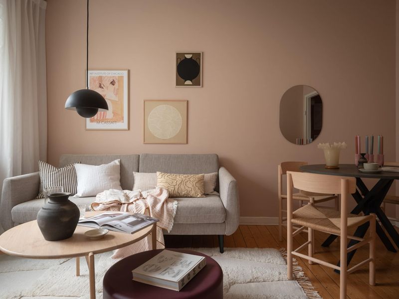 Salmon Pink