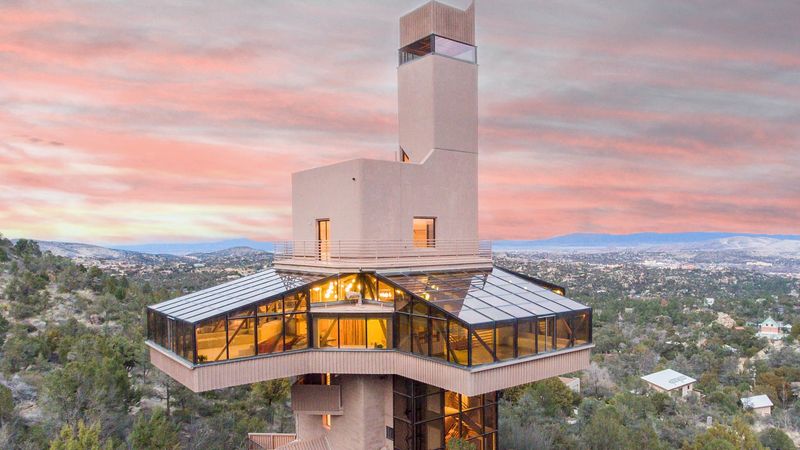 Falcon Nest in Prescott, Arizona