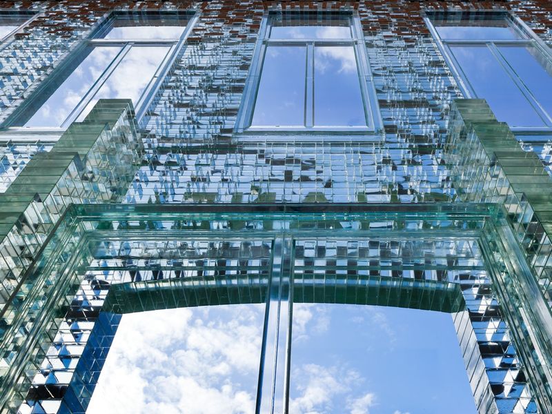 The Crystal House (Amsterdam, Netherlands)