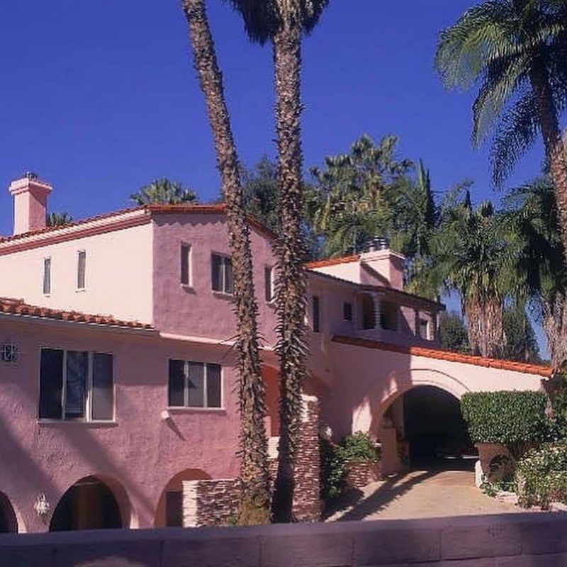The Pink Palace Of Jayne Mansfield