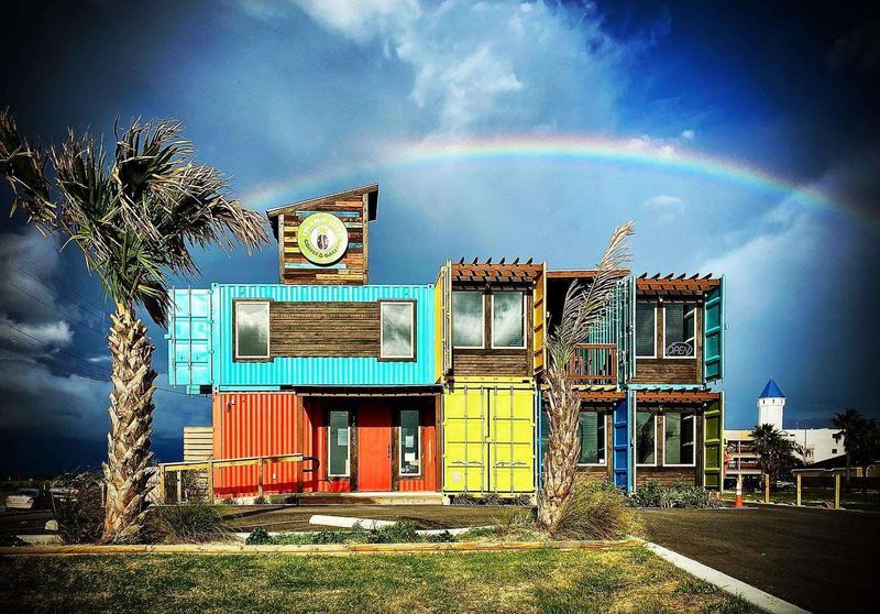 The Rainbow Row Container Community