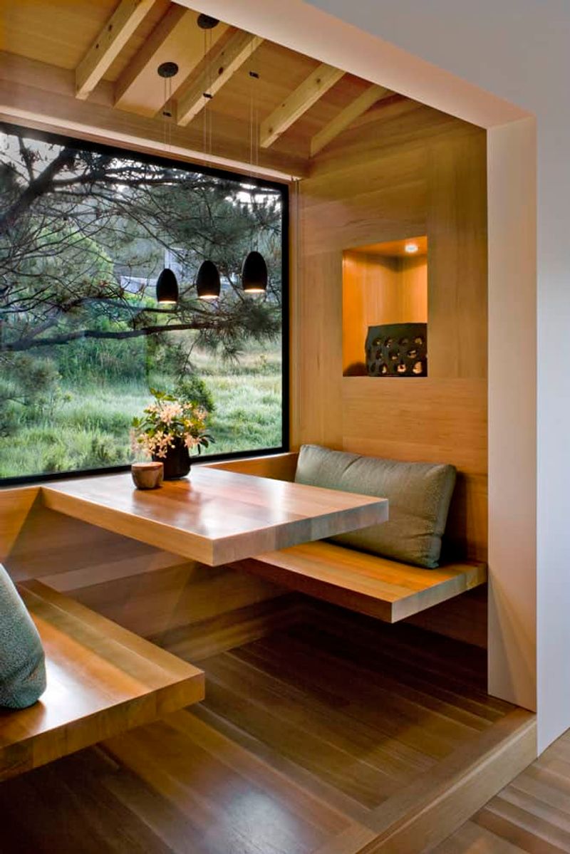 Breakfast Nooks Create Cozy Gathering Spots