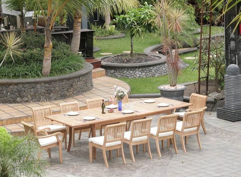 High-End Outdoor Dining Sets