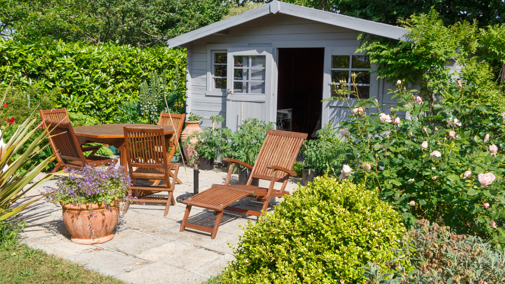 16 She Shed Ideas For An Outdoor Sanctuary