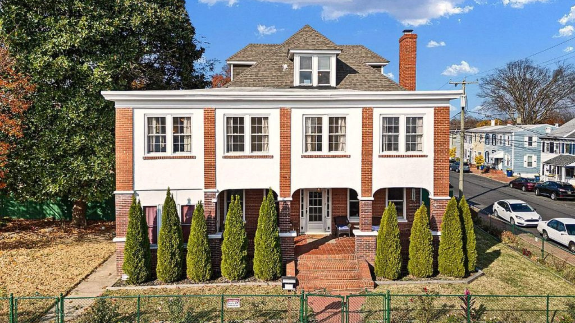 Explore 2 Delaware Mansions With Vintage Details And Million-Dollar Style