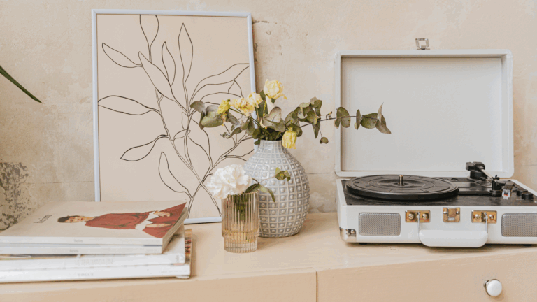 15 Cool 80s Home Decor Trends You’ll Want To Bring Back (Plus 5 Even Better Ones)