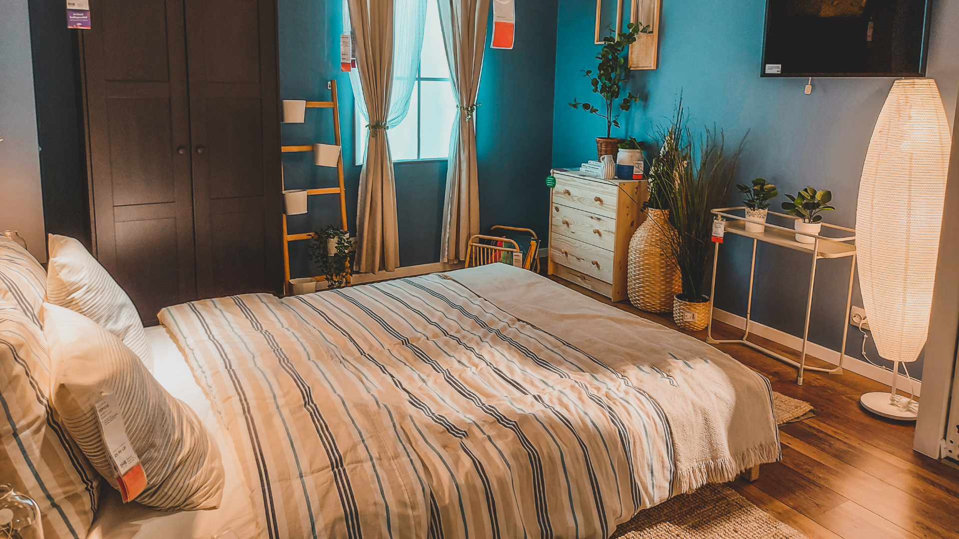20 Clever IKEA Hacks That Don’t Look Like IKEA At All