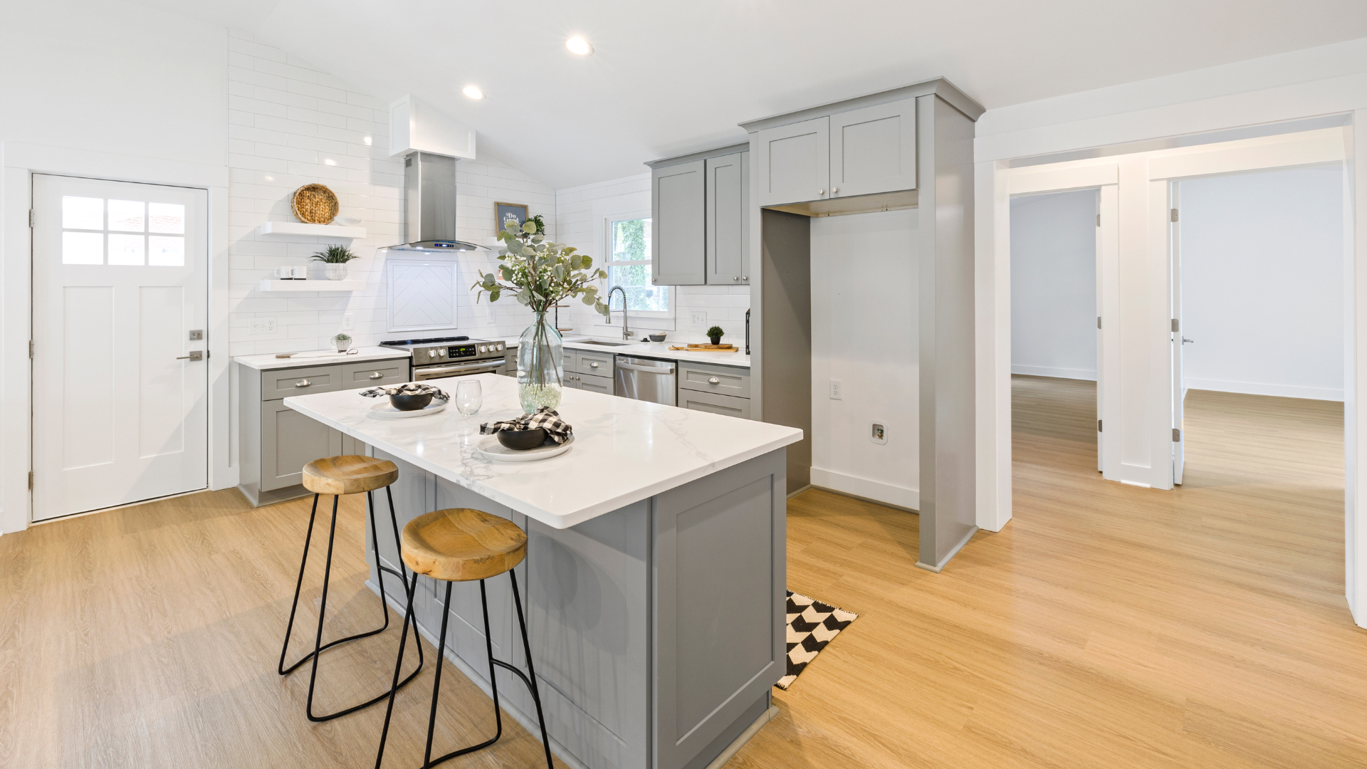 15 Unique Kitchen Cabinet Ideas That Aren’t Shaker Style