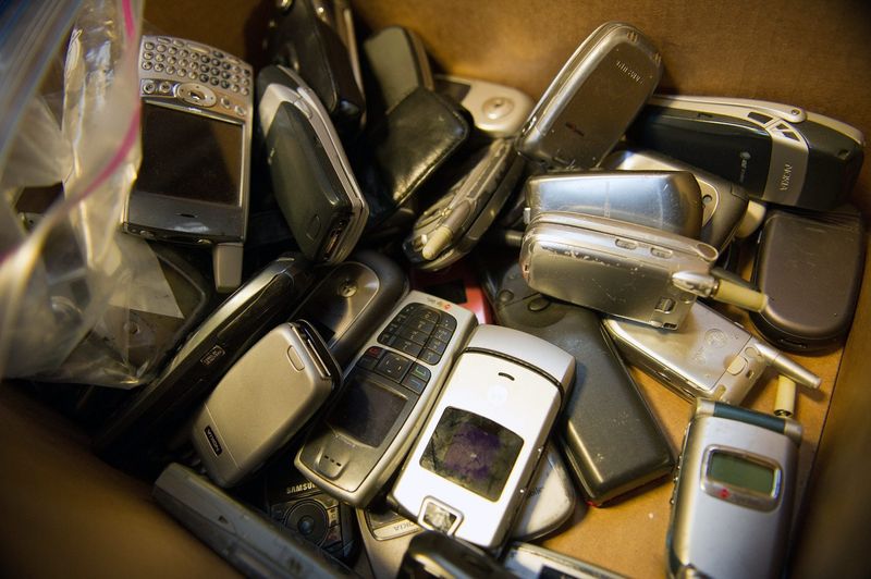 Old Smartphones 