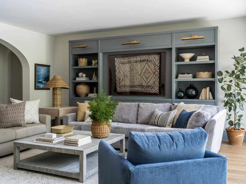 SKIP: Matching Furniture Sets