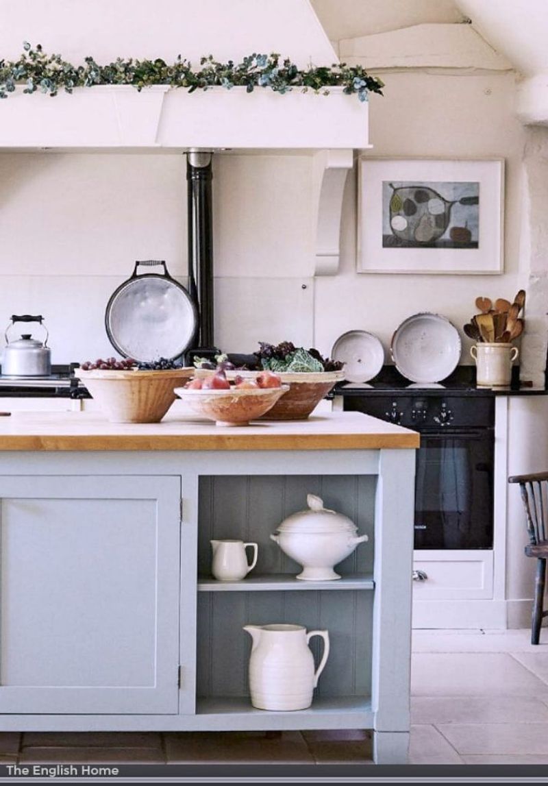 Decorative accents tell cultural stories