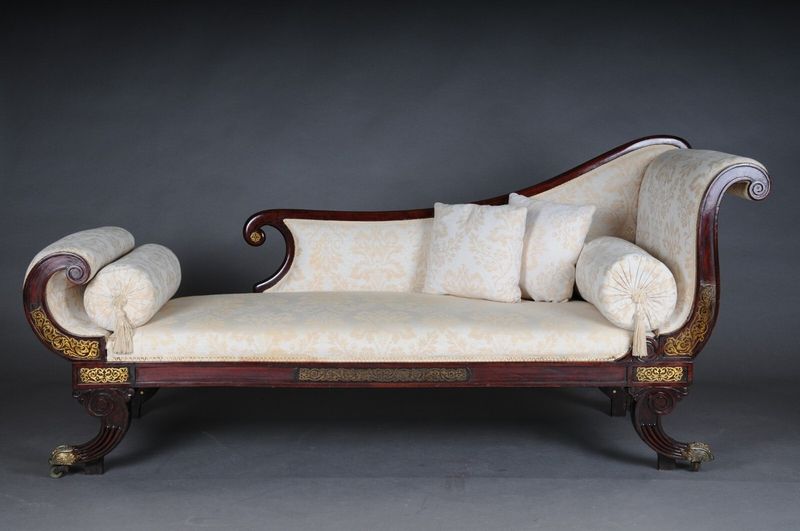 Chaise Longues