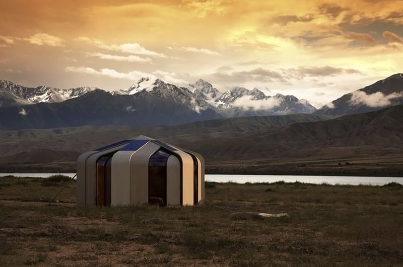 Bubble Yurt: Nomadic Nouveau