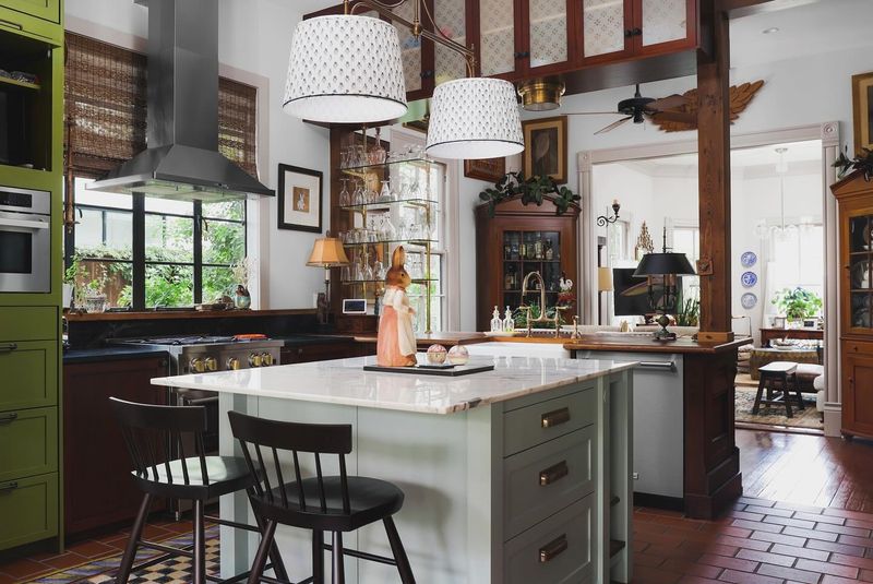 A Kitchen Full of Heart (and Color)