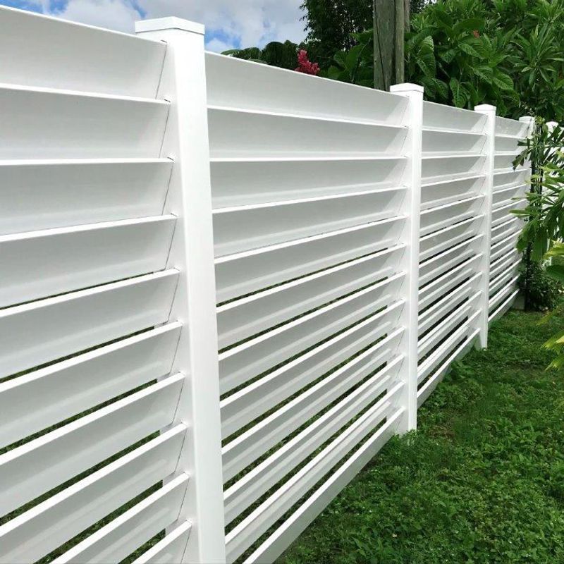 Louvered Privacy Control