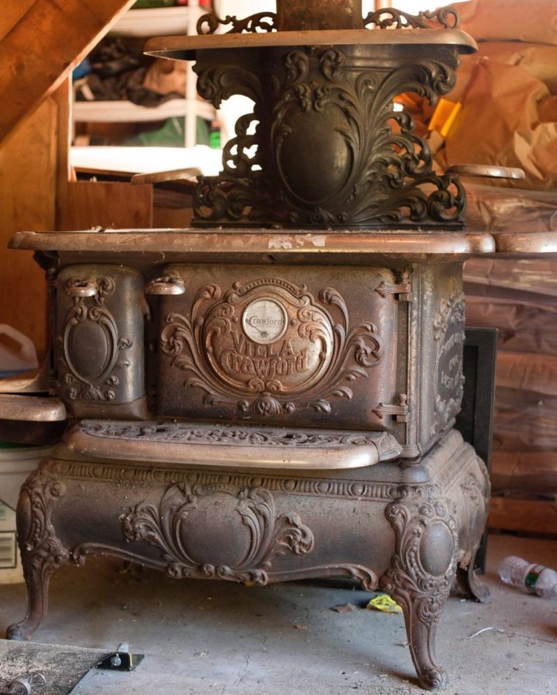 Worthless: Cast Iron Heating Stoves