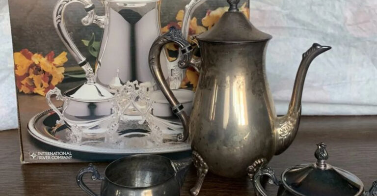 10 Antique Home Finds That Might Be Worth a Little (And 9 That Are Just Collecting Dust)