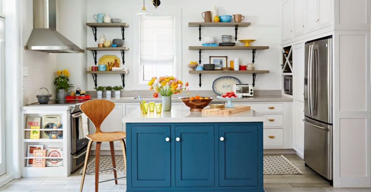 10 Pro-Approved Ways To Redo Your Kitchen If You Hate How It Looks (And 6 Extra Things That Will Make It Glow)