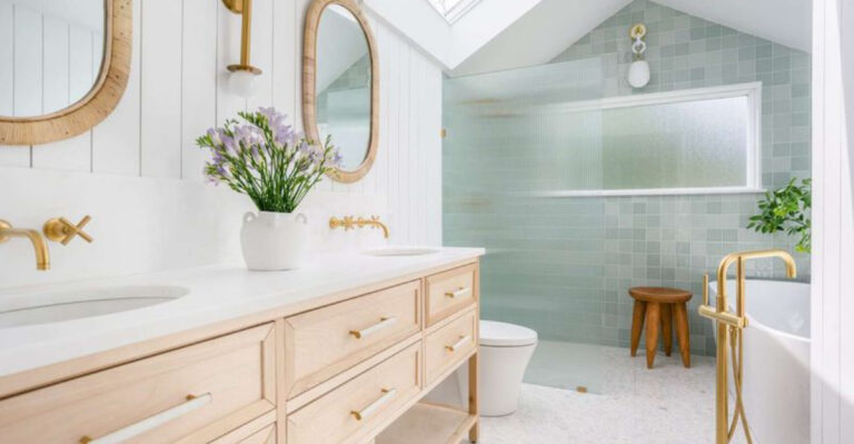 10 Small Bathroom Ideas That Add Style Points To Compact Living (Plus 6 Excellent Ones You Don’t Want To Miss)