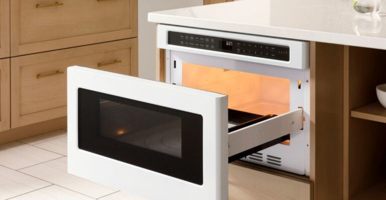 10 Things Interior Designers Say You Don’t Need In Your Kitchen And 10 Features To Replace Them