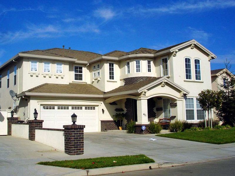 McMansions From The 80s And 90s