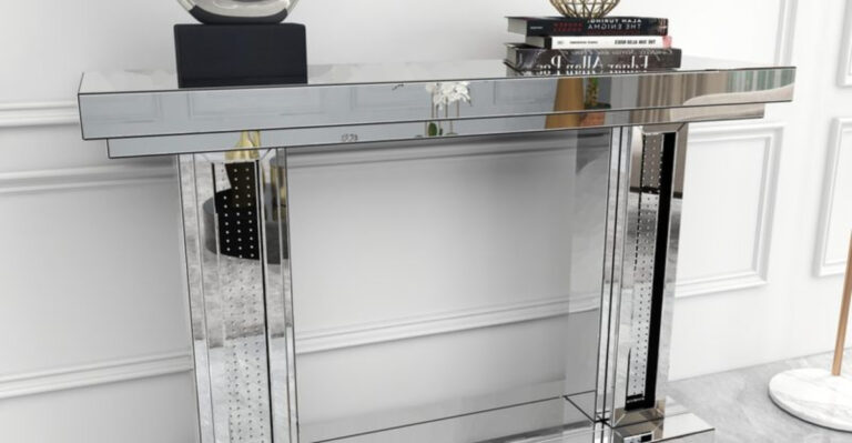 15 Examples Of The Popular ’90s Decor Trend, Silver Details, You Never Thought You’d See Again