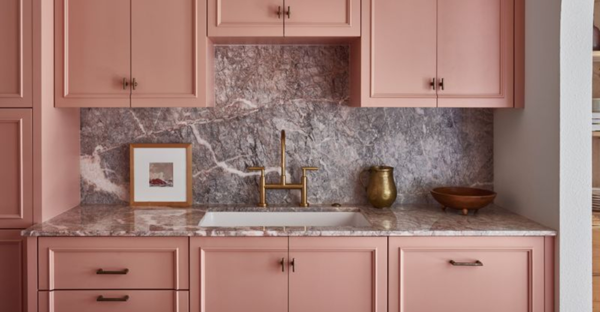 15 Kitchen Cabinet Colors Designers Are Betting On for Summer 2025