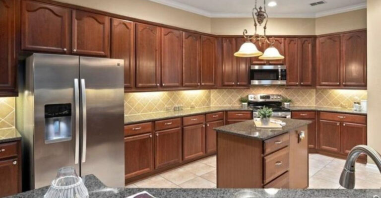 15 Kitchen Styles You Should Exclude For A 2025 Makeover (Plus 5 Even Worse Styles)