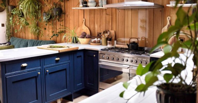 15 Kitchen Styles You Should Know For A 2025 Makeover (Plus 5 Must-have’s)