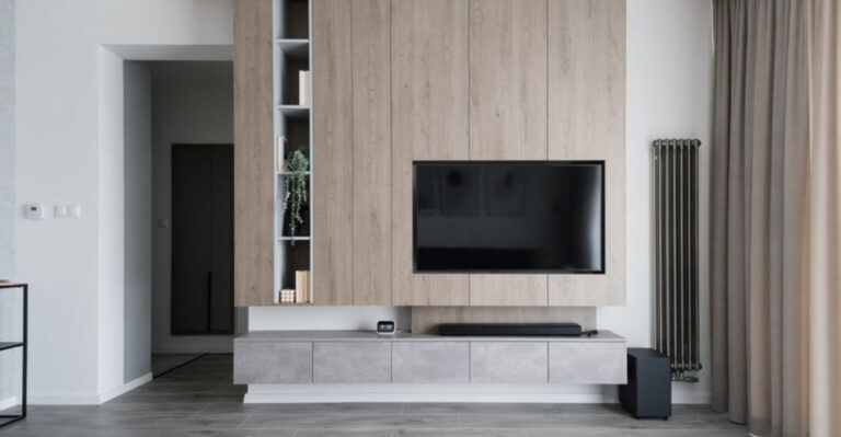 15 Unconventional Ways To Make A Small Room Seem Bigger