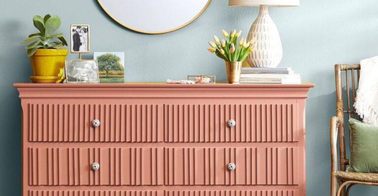 16 Clever Ways To Repurpose Leftover Paint Instead Of It Rotting In The Garage