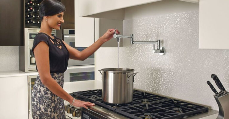 17 Kitchen Features That Will Make Your Life Easier
