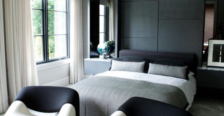 18 Classic Black And White Bedroom Ideas You’ll Want To Copy