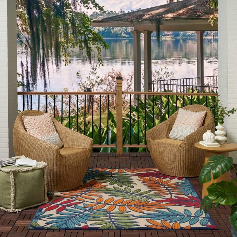 Outdoor Rugs Define Spaces