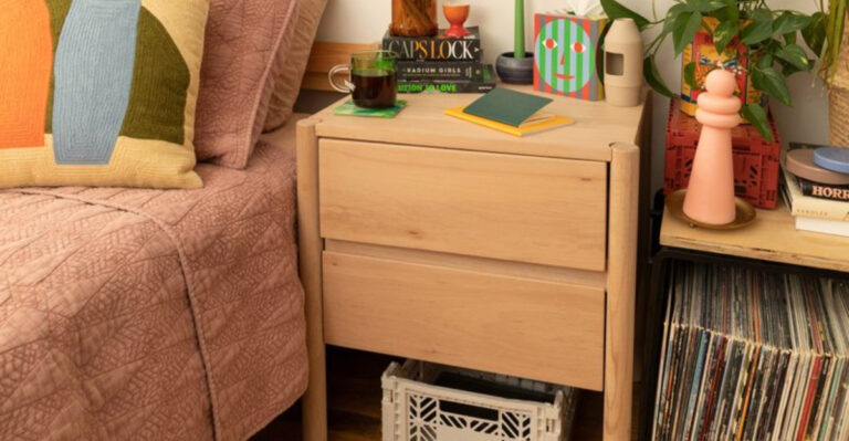18 Things That Always Make Your Bedroom Look Cluttered And What To Do Instead