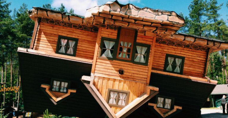19 Houses That Look Unique And Cool But Are Uncomfortable To Live In Or Use