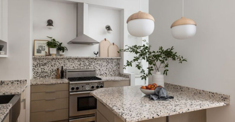8 Modern Kitchen Trends That Are Secretly Driving Buyers Away (And 8 They Are Obsessing Over)