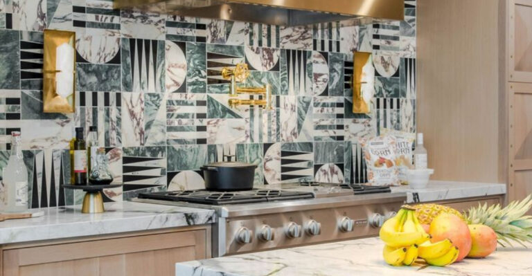 9 Things To Avoid Adding To A Kitchen And 9 That Immediately Make It Look Better