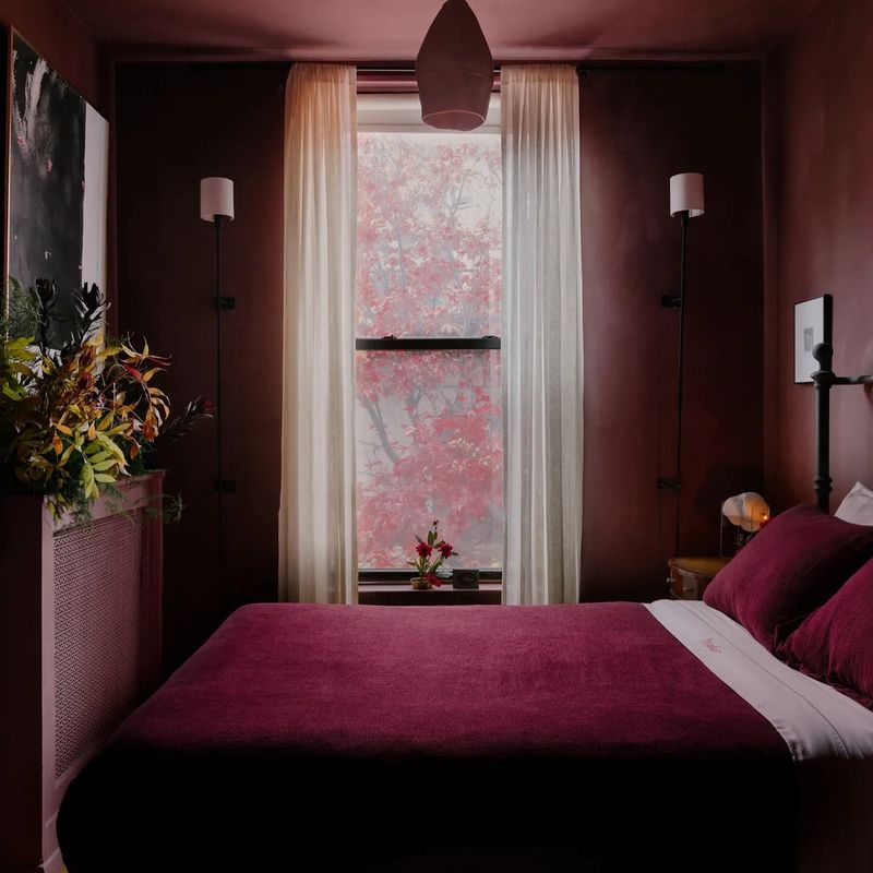 A Moody Bedroom That Embraces the Quiet