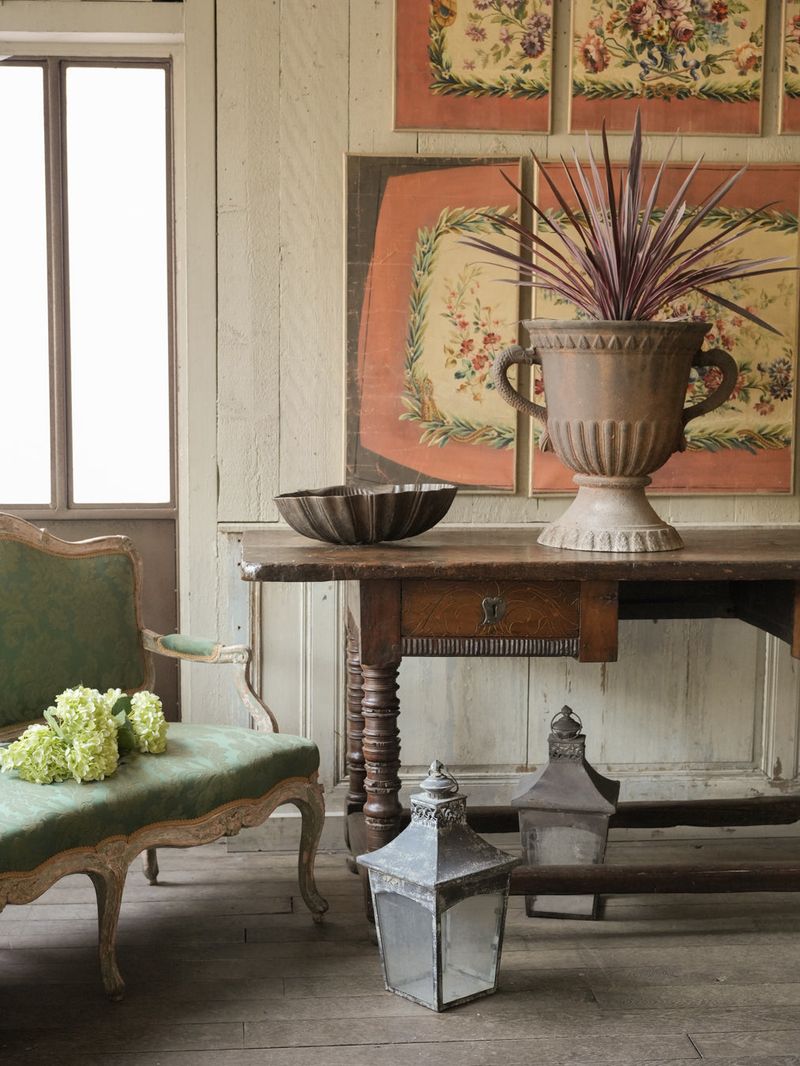 Incorporate Vintage Finds