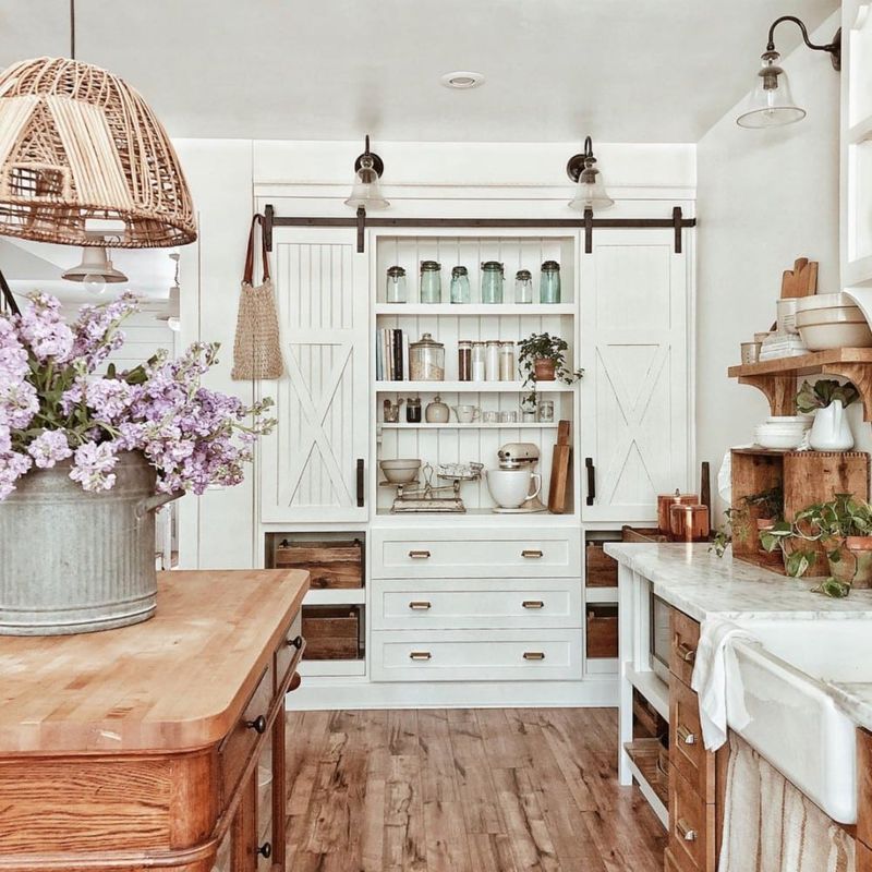 Zombie Farmhouse Chic