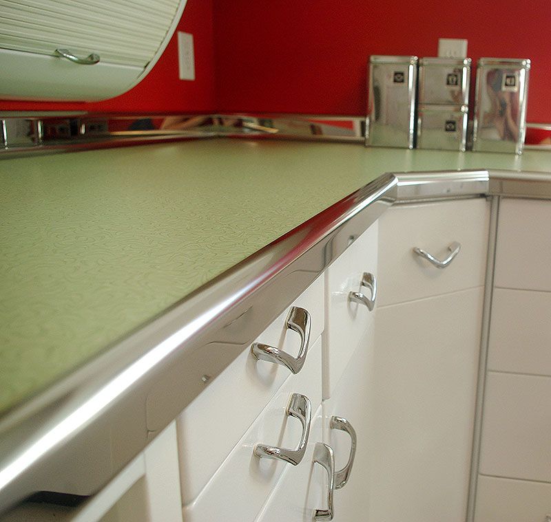 Retro metal edge countertops