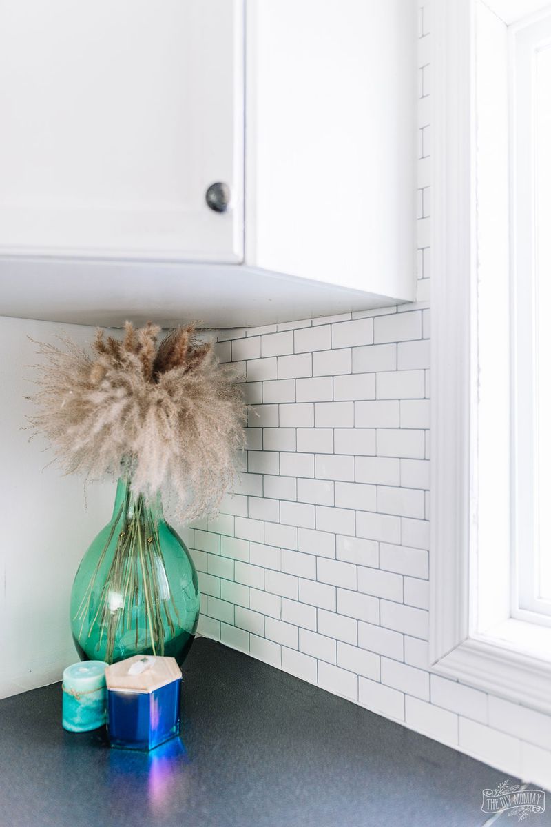Inadequate Corner Treatment
